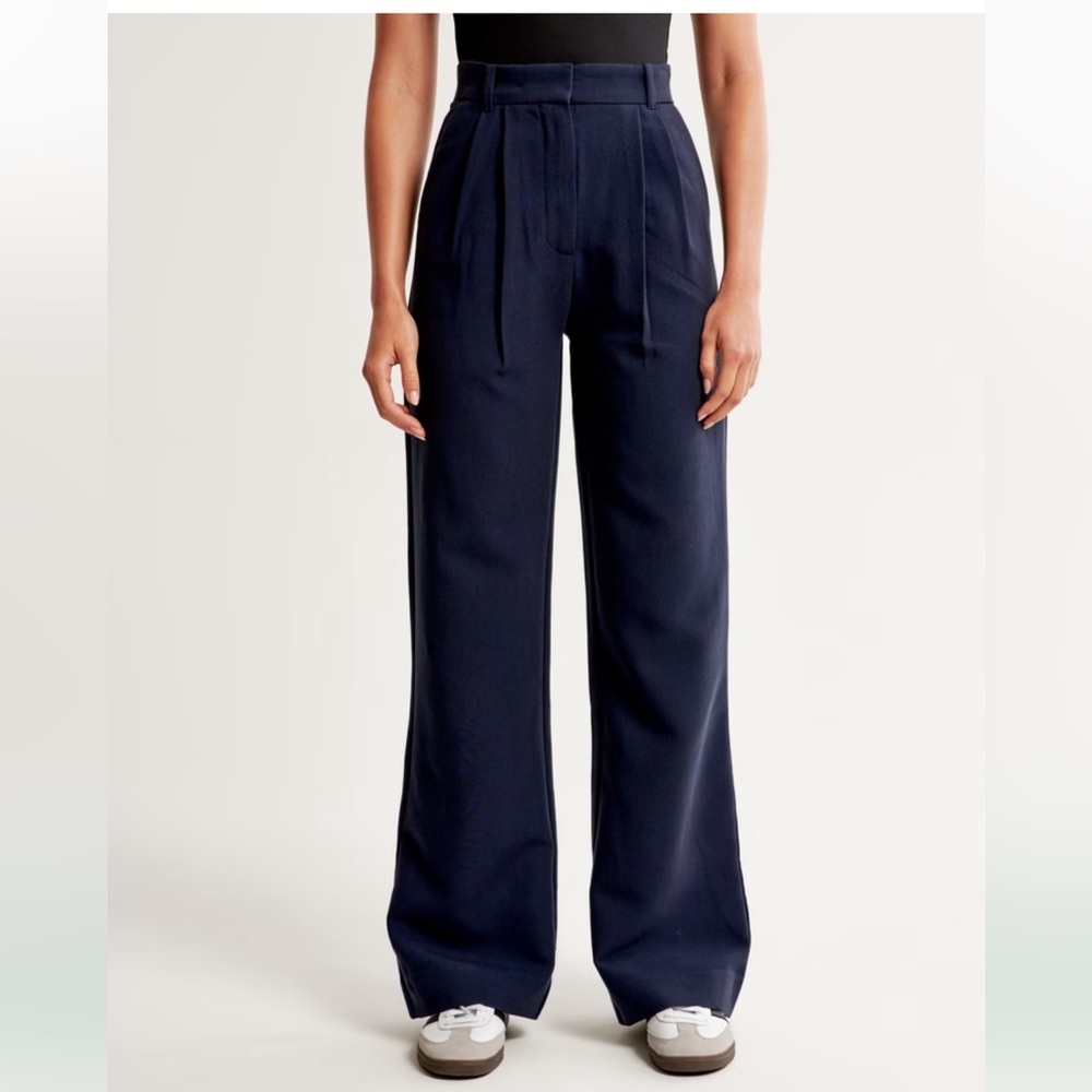 Abercrombie & Fitch Black, Gray, and Pinstripe Pants - Picture 8 of 8